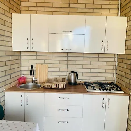 Отель Nana'S House Батуми Экстерьер фото